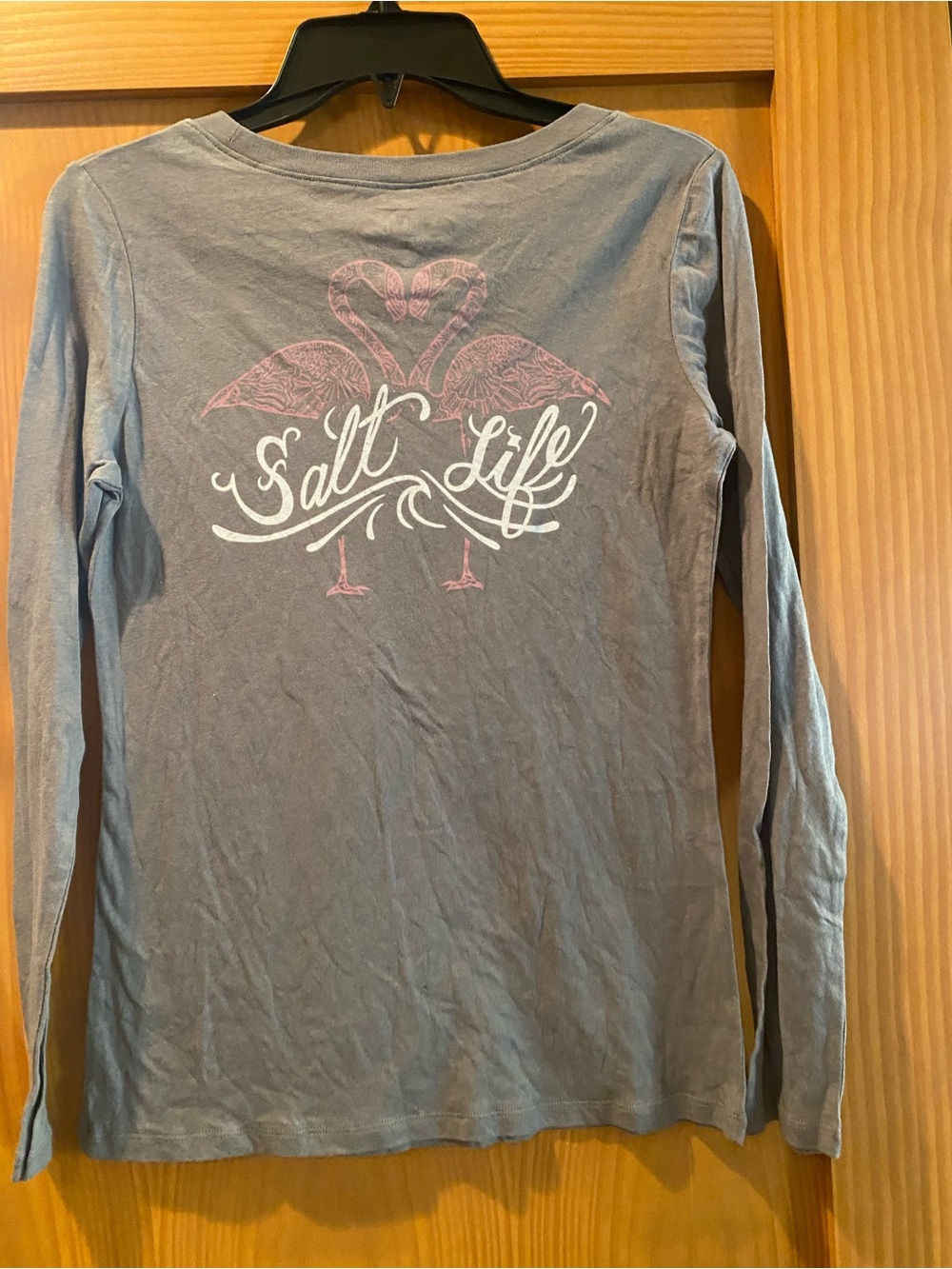Salt Life Women’s Gray Scoop Neck Flamingo Long Sleeve Shirt NWT Size S